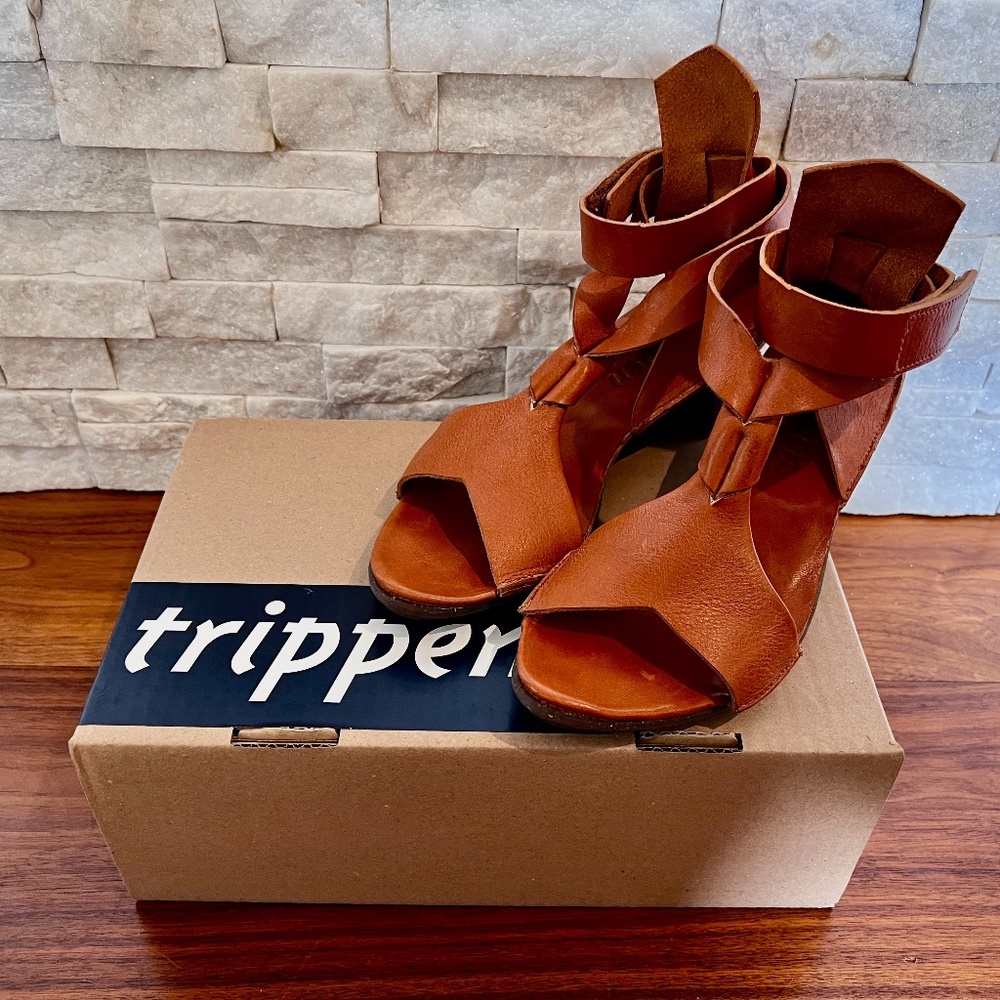 Trippen Antiope Tan Leather Wedge Sandal - like new, in box
